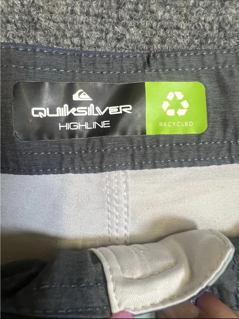 Quiksilver Highline Boardshorts Men's Size 40 Colorful Abstract Surfer Skater